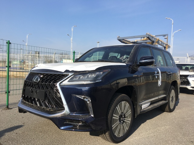 巅峰限量LX570天津现车配置价格详细销售