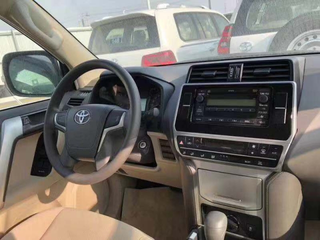 dealer_default_2ccfa585c4f84119bd1e17db68429a58.jpg 19款中东丰田霸道2700进口版全时四驱