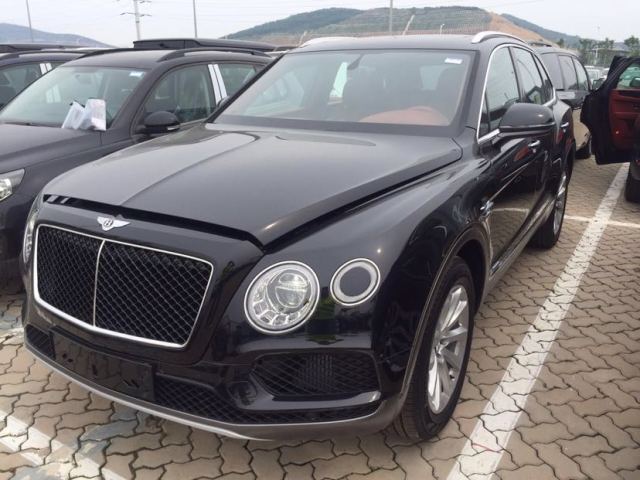 2019款宾利添越现价 天津港促销价