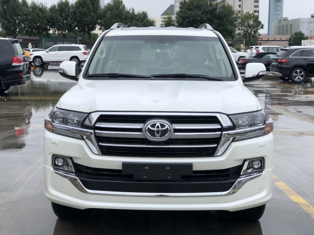 19款丰田酷路泽4600GXR GT真皮八气优惠