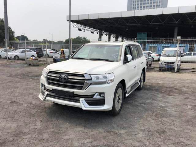 2019款酷路泽5700报价 包围更霸气售全国