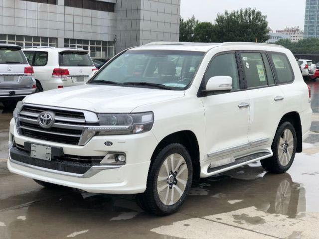 19款酷路泽4000店内超值大降价