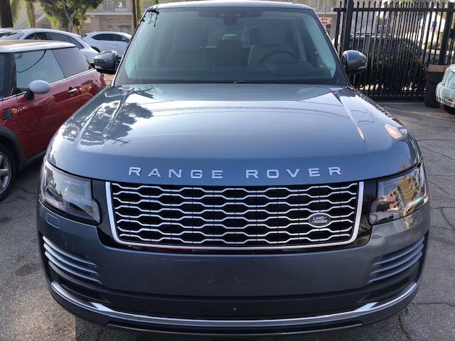 19款路虎揽胜行政港口配置齐全店内折扣