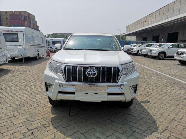 19款丰田霸道2700天窗版最新报价行情