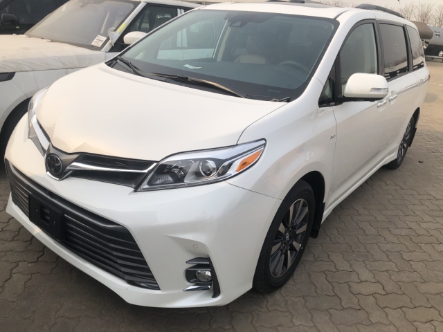 2019款丰田塞纳四驱七座商务车亲民价格