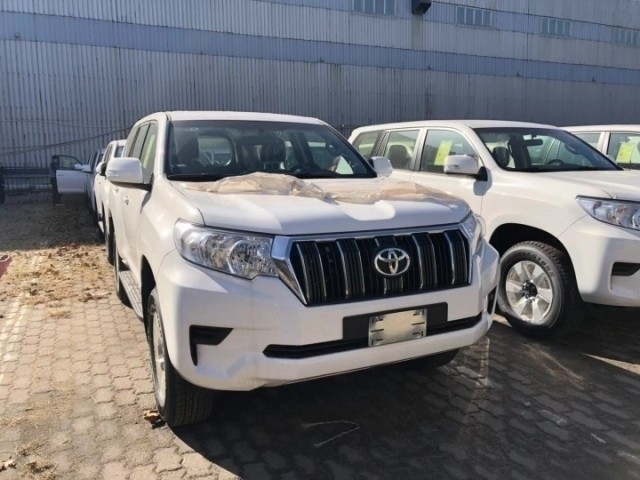 20款中东版丰田霸道2700丐版天津最低价