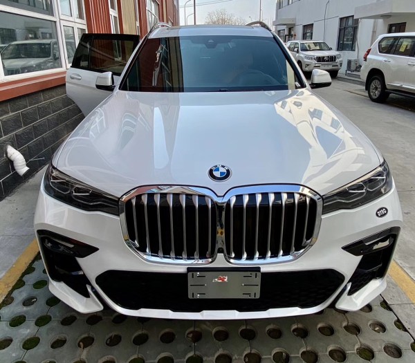 全新一代宝马X7现车 港口直提特价出售