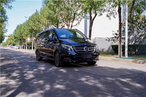 2019款奔驰麦特斯v250现车改装实拍