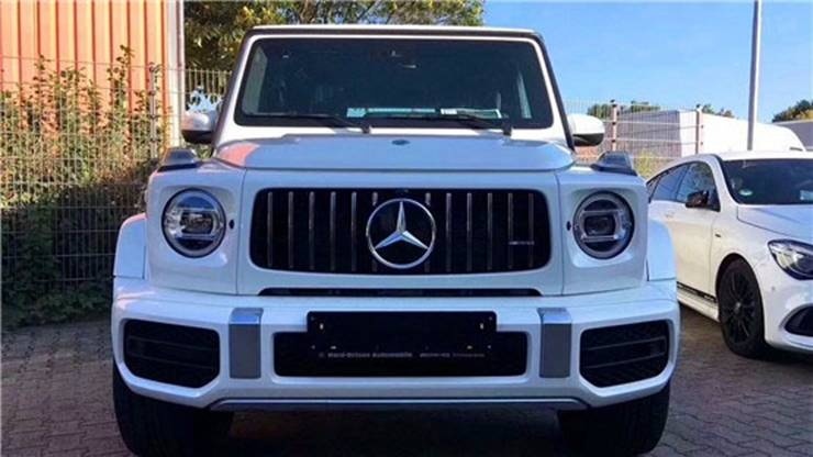 19款奔驰G63港口现车到店配置详细解析