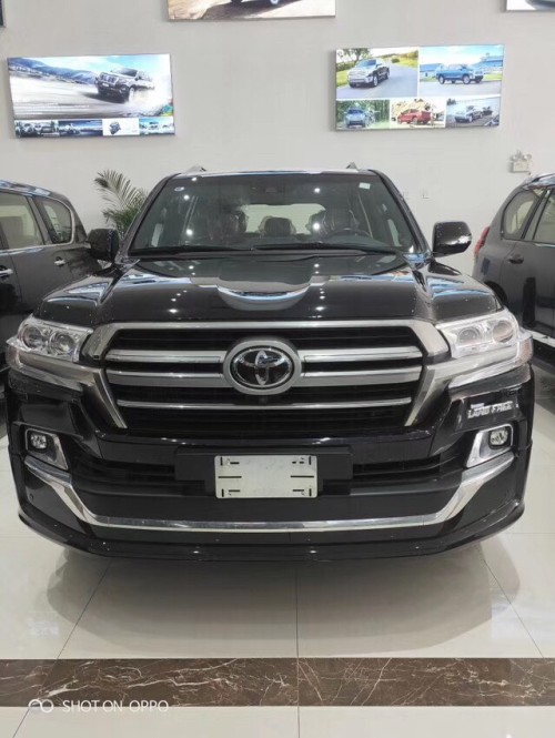 2019款丰田酷路泽5700VXS 12气刺绣价格