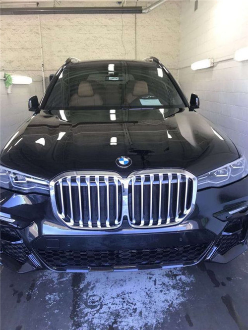 2019款宝马X7天津港现车价格便宜配置高