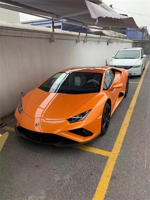 兰博基尼EVO超级跑车限时特惠快来抢