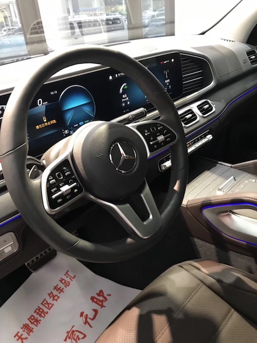 2020款奔驰gls450现车价格 3月优惠放价