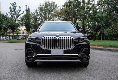 20款宝马X7卓越豪华配置解析 国五特惠