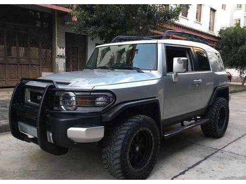 19款酷路泽FJ沙漠王子越野现车 优惠促销