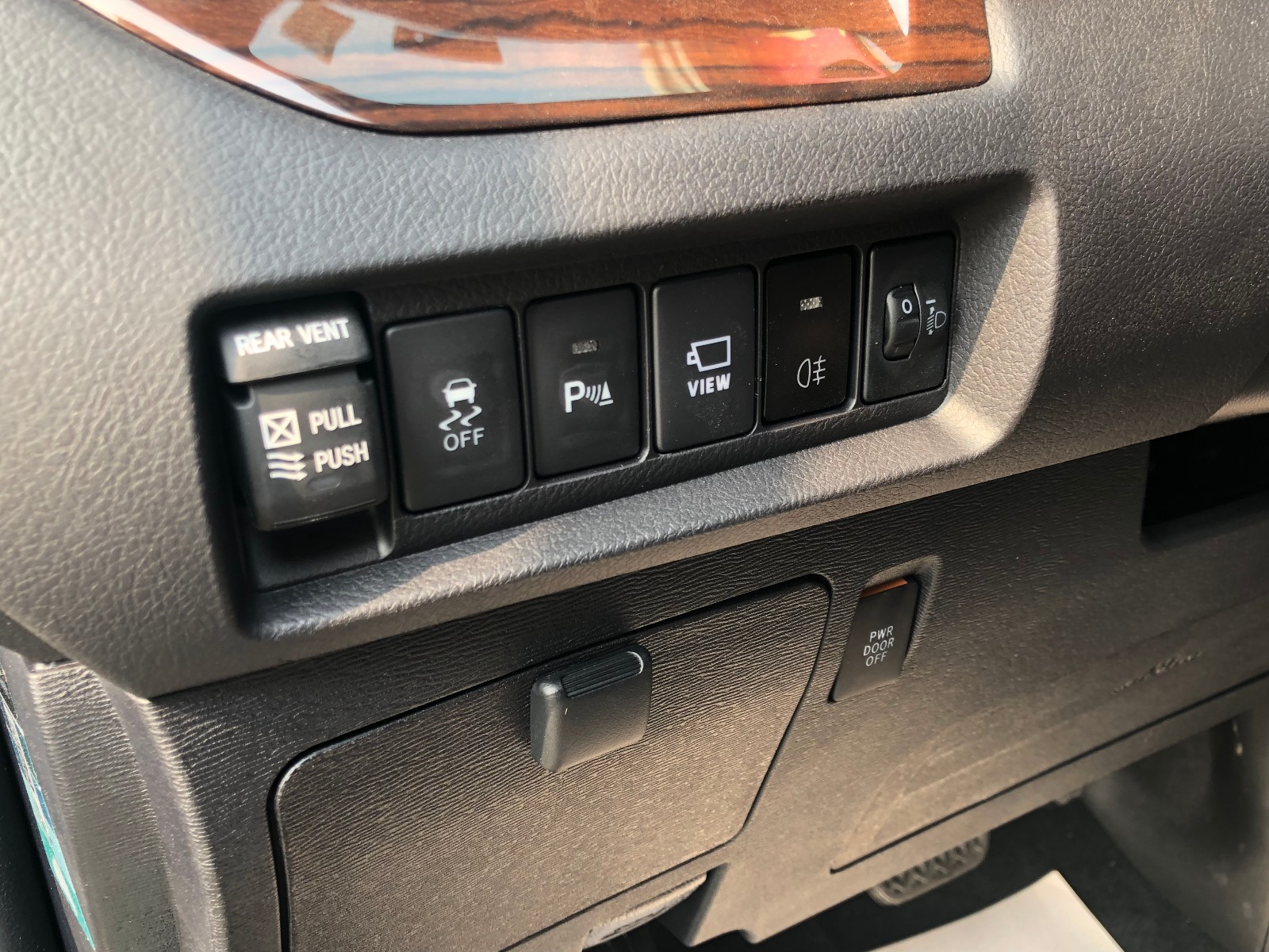 联系方式:18102110907(同微信) 15620635888 刘经理