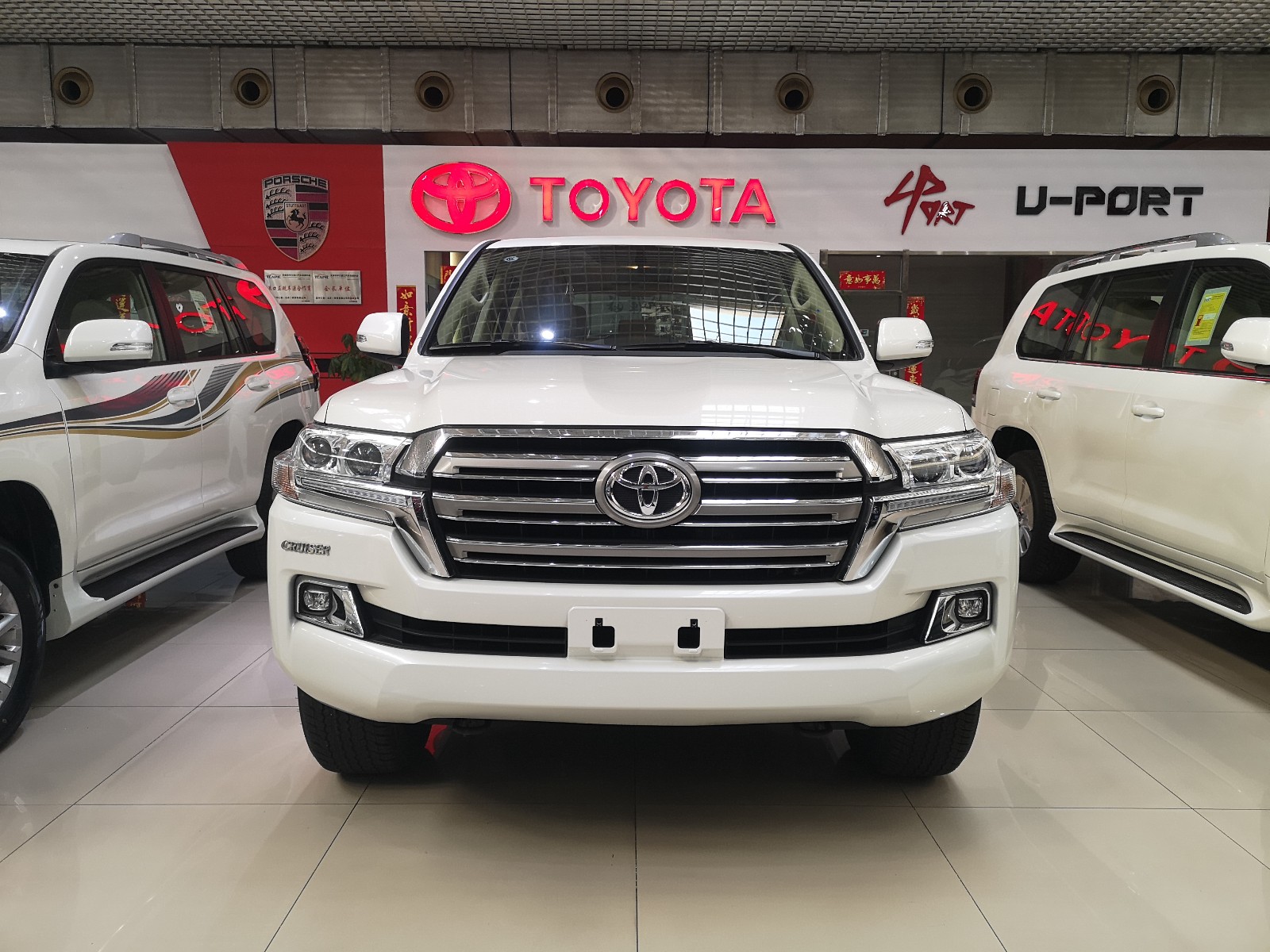 19款丰田酷路泽4000 八气天津价格