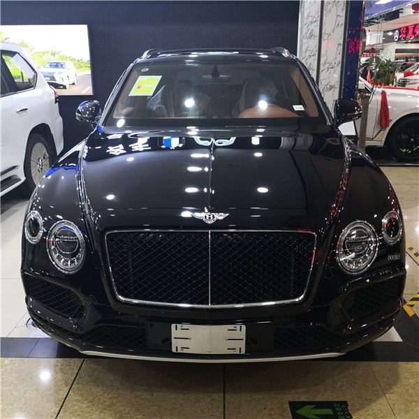 19款宾利添越大气豪华 港口展位实拍