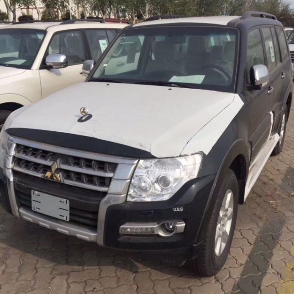 19款三菱帕杰罗V93进口中东版价格行情