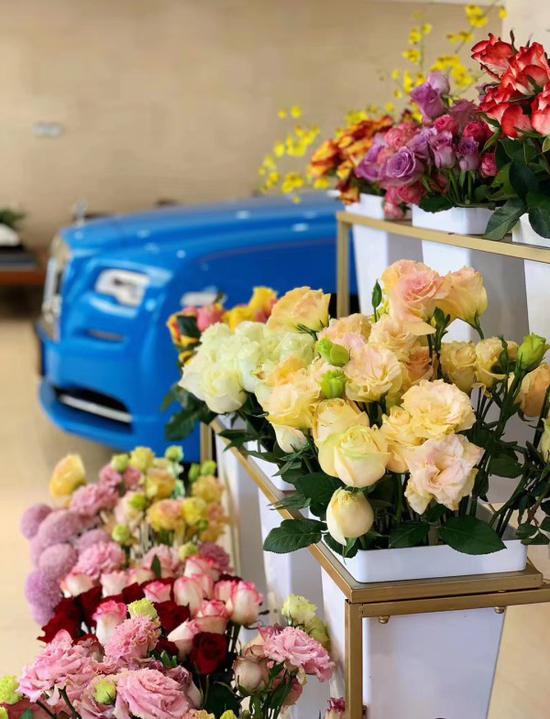 进口劳斯莱斯魅影顶级跑车最新落地价格