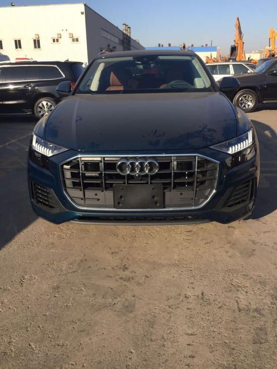 19款加版奥迪Q8科技型功能强大碾压同级