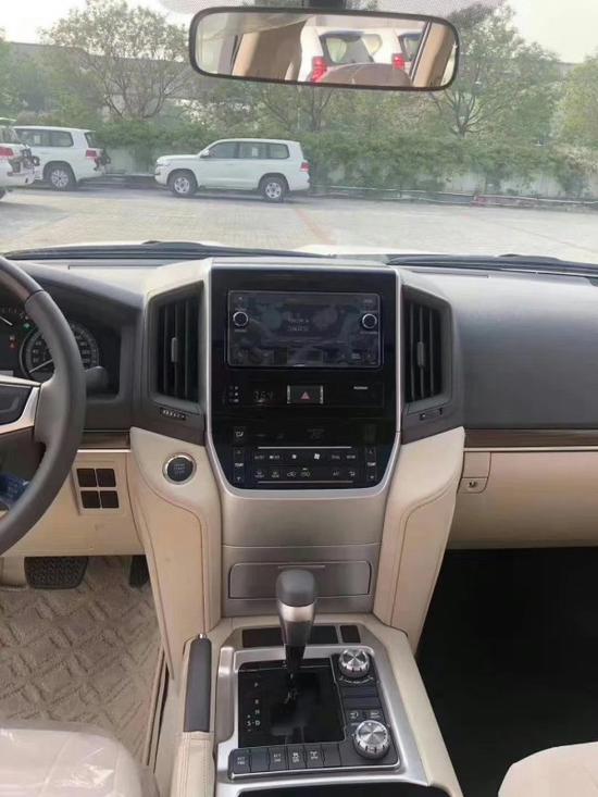 20款丰田酷路泽4000中东版9月优惠力度大