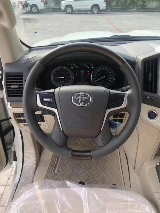 20款丰田酷路泽4000中东版9月优惠力度大