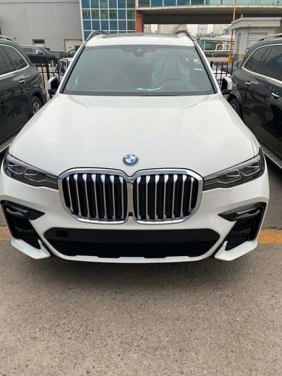 20款宝马X7一款让你怦然心动的豪华SUV