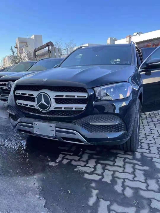 2021款奔驰GLS450虎年特惠首付30%提走