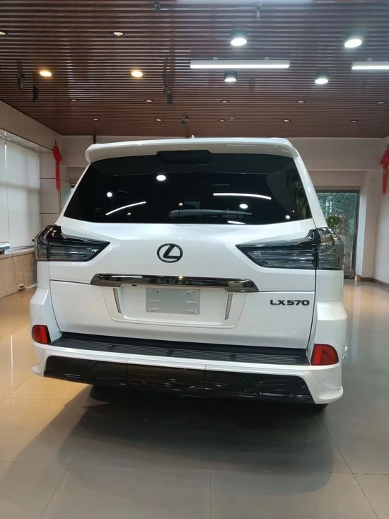 雷克萨斯LX570价格,雷克萨斯570价格及图片 21款雷克萨斯lx570国六钜惠报价200万元