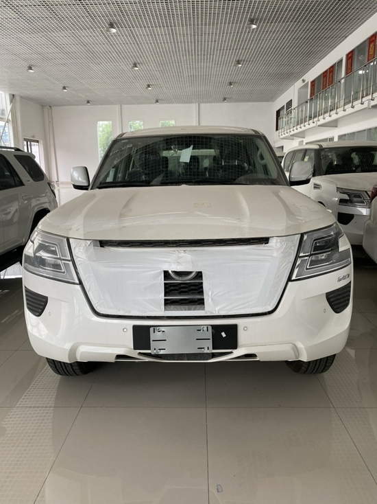 21款日产尼桑途乐现车 包牌包税优惠热销