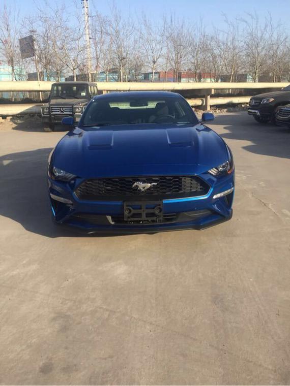 2018款福特野马2.3T魅力小跑车折扣多多