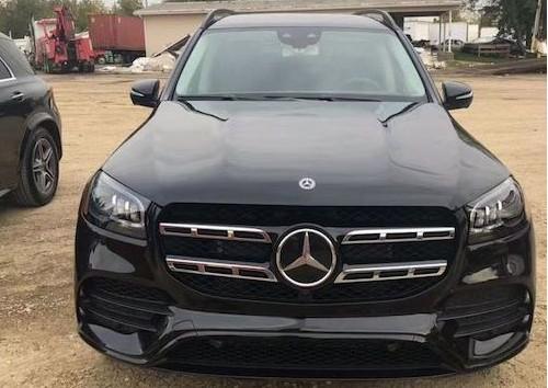 20款奔驰GLS450预定全新设计彰显尊贵