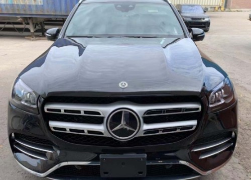 20款奔驰GLS450报价 大气外观澎湃动力