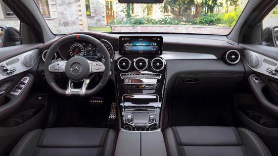 新家族前脸 AMG GLC 43/Coupe官图发布