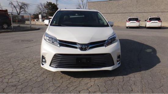 2020款丰田塞纳豪华商务MPV现车报价配置