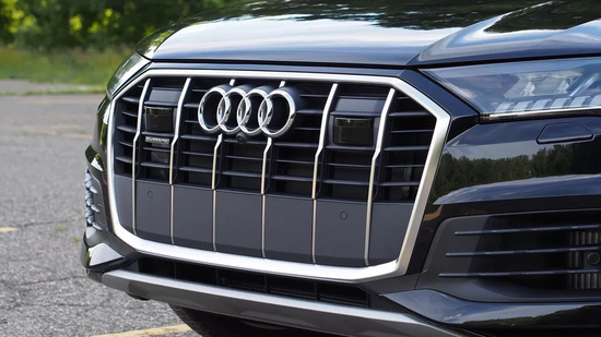 2021款3.0T奥迪Q7 天津港裸车只售60万