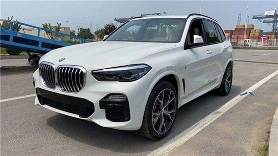 2021款进口宝马X5现车随时提年底钜惠价