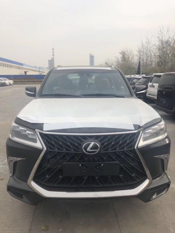 19款雷克萨斯LX570限量版 野王裸利直销