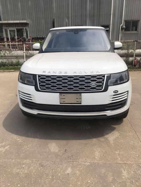 19款路虎揽胜行政3.0港口降价最新行情