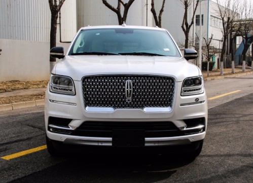19款林肯领航员黑标限量版高贵气息十足