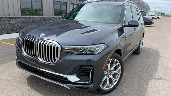 21款宝马X7现车优惠10万 手续齐当天票