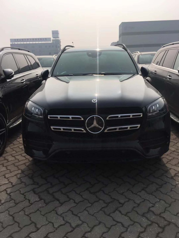 20款奔驰GLS450六坐天津港低价出售