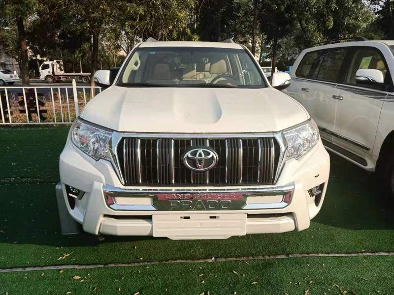 2019款霸道2700丐版VX顶配销售优惠促销