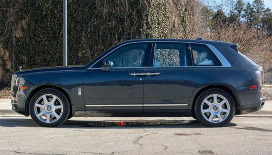 2021款劳斯莱斯库里南 现车到港火爆销售