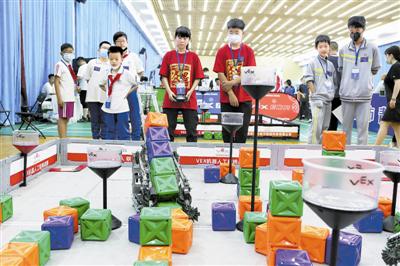第20屆天津市青少年機器人競賽舉行 看“天”才少年“機”中生