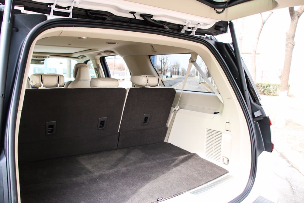 贵宾热线:15771111116(同微信)18519007111杨经理