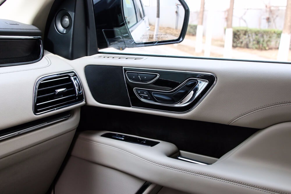 贵宾热线:15771111116(同微信)18519007111杨经理