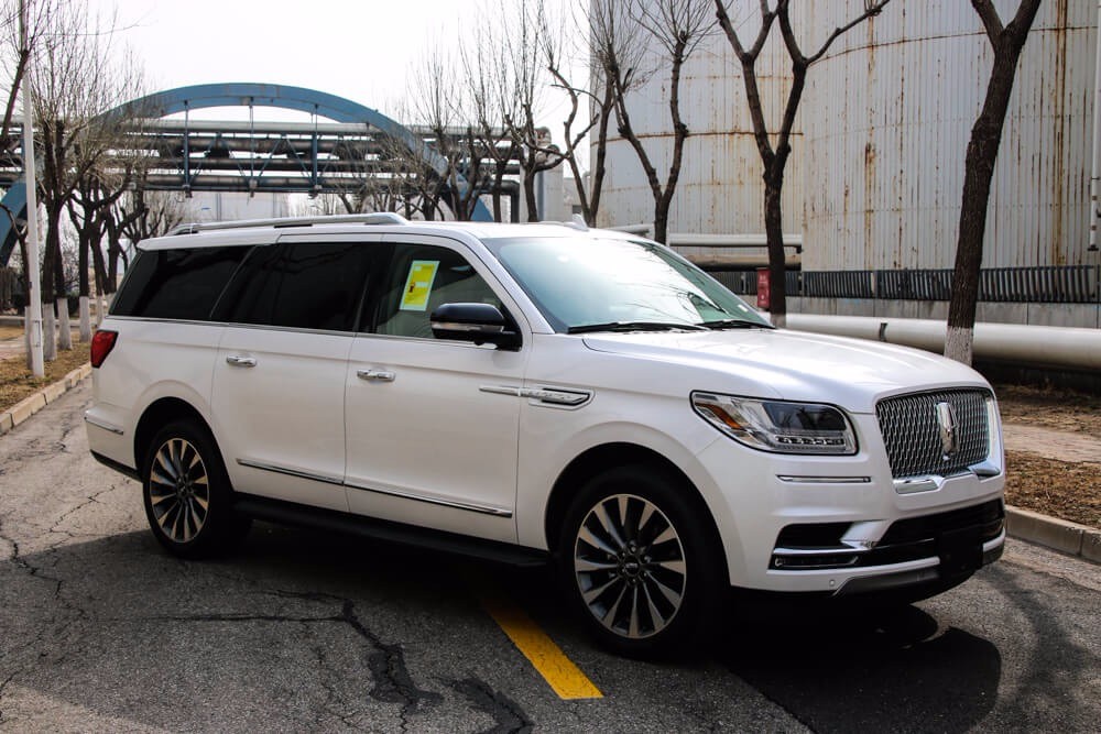 贵宾热线:15771111116(同微信)18519007111杨经理