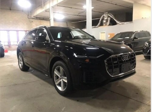 2019款加版奥迪Q8售价港口新版折扣价